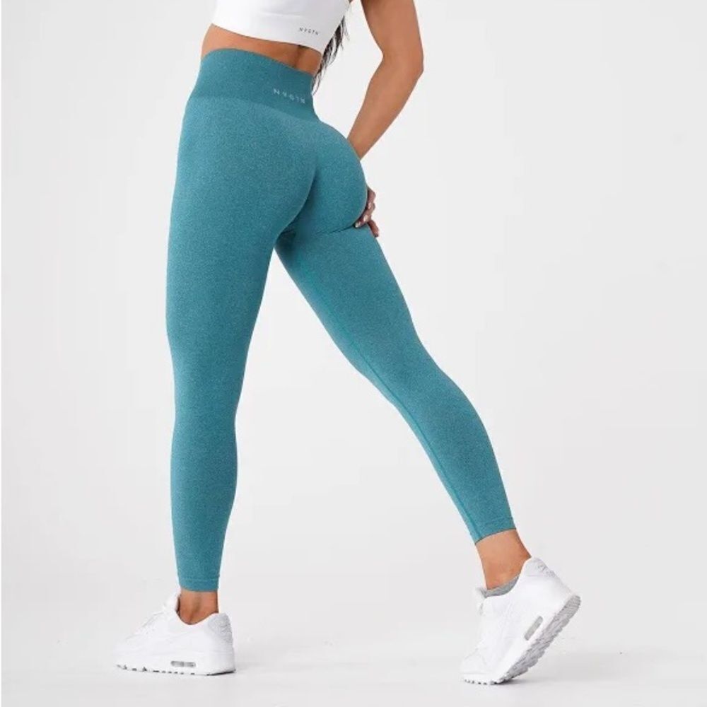 NVGTN Teal Seamless Leggings